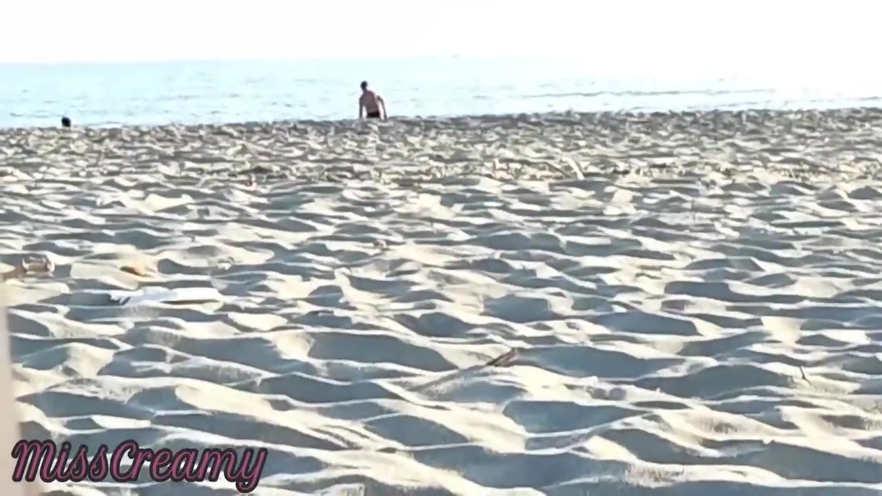 Miss Creamy In Extreme Public Exhibitionist Handjob, Clothed People Walking By 9 Min