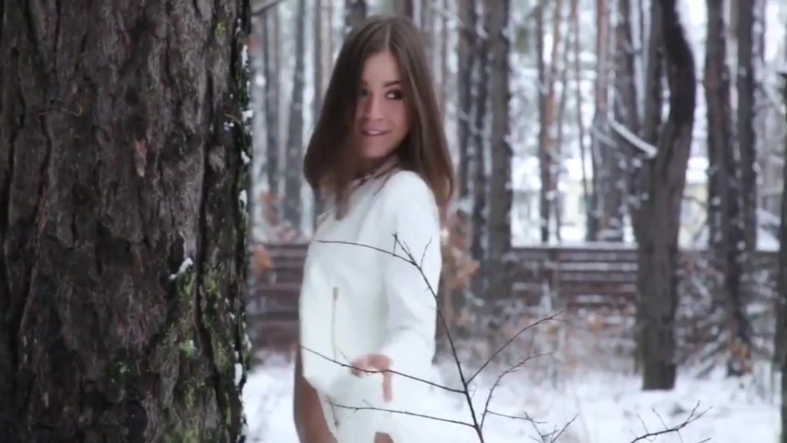 Lily C And Lily C Raisa - Pasarie 6 Min