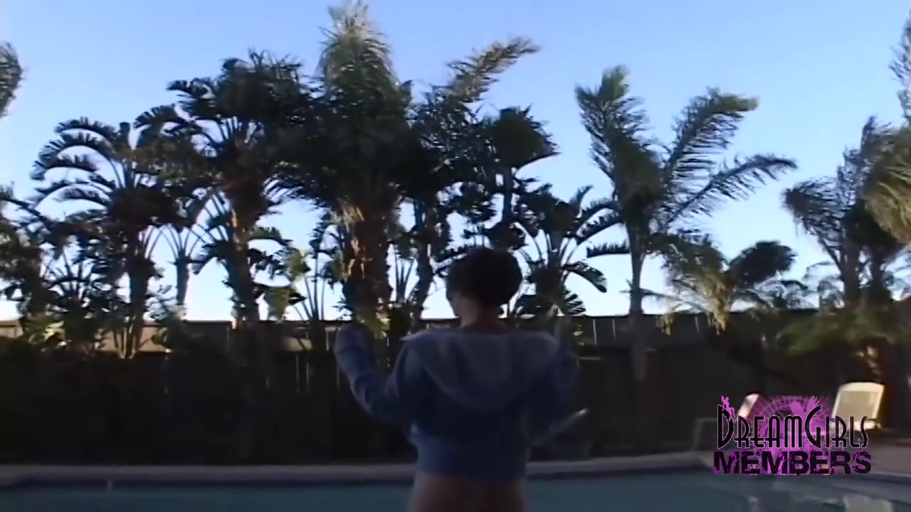 Wild On Spring Break With Strap On Dildos