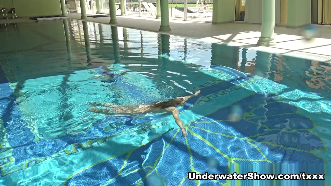 Cruz Video - UnderwaterShow