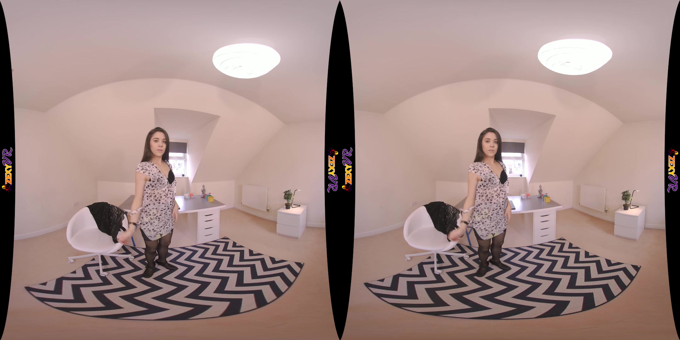 Secretary Secrets featuring Ella Jay - ZexyVR