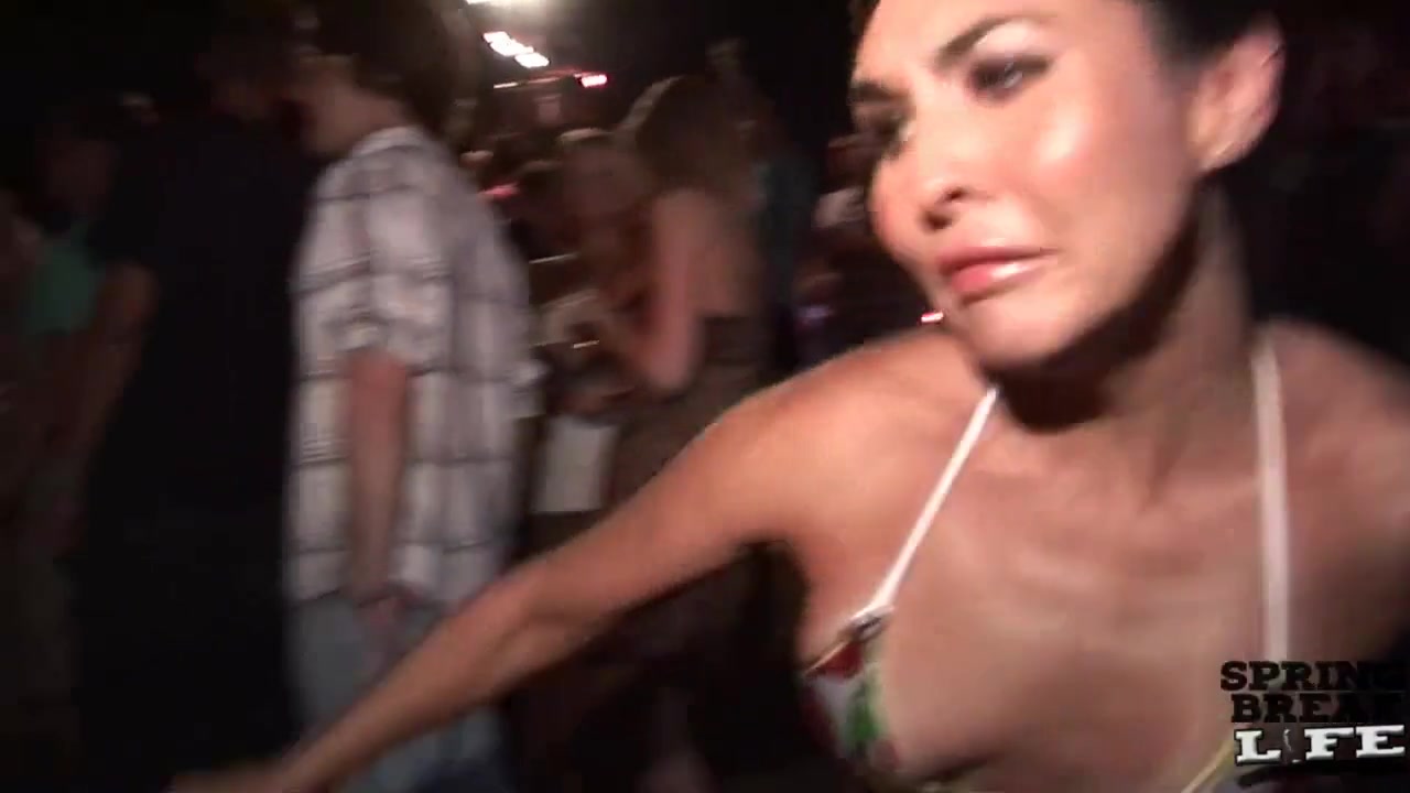 Spring Break Bikini Show - SpringbreakLife