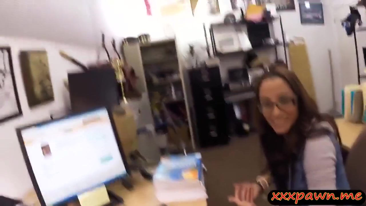 College Babe In Glasses Sells Her Books And Fucked For