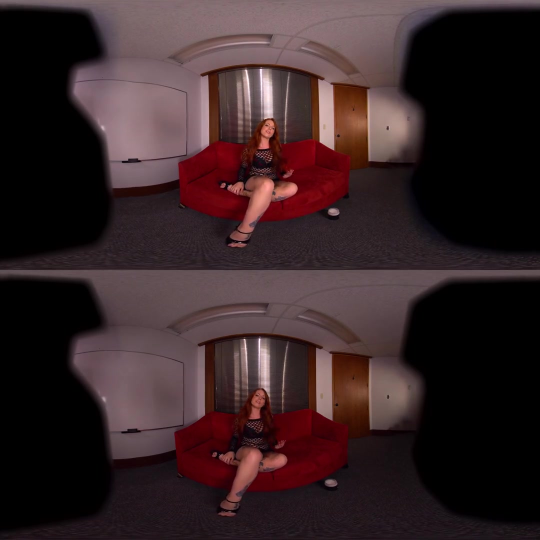 Scarlett Moore in The Scarlet Cover Letter - HoloGirlsVR