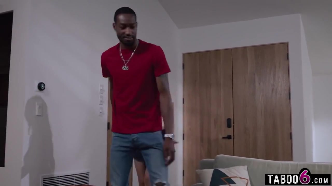 Chloe Surreal And Sneaky Sex - For Interracial teen 18+ Couple With Asian teen 18+ And Black Boyfriend