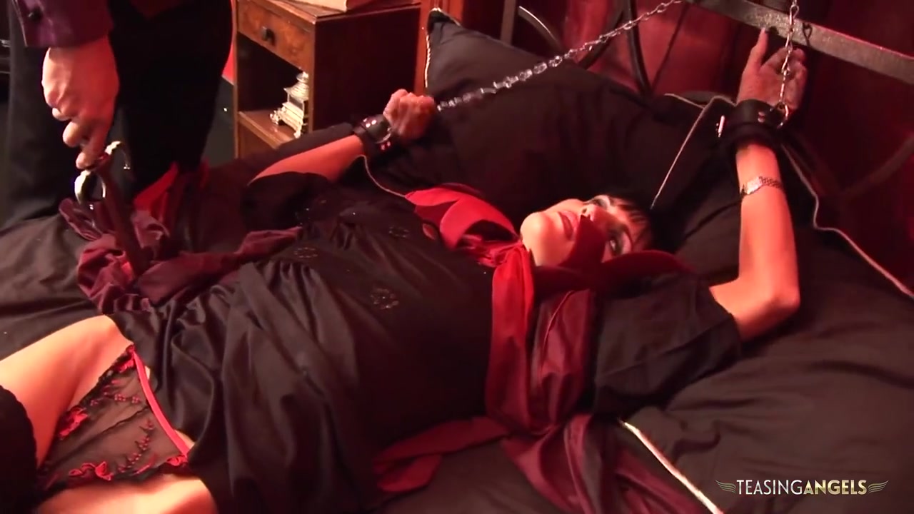 Bound Brunette Slut Makes A Cock Disappear In Her Pussy