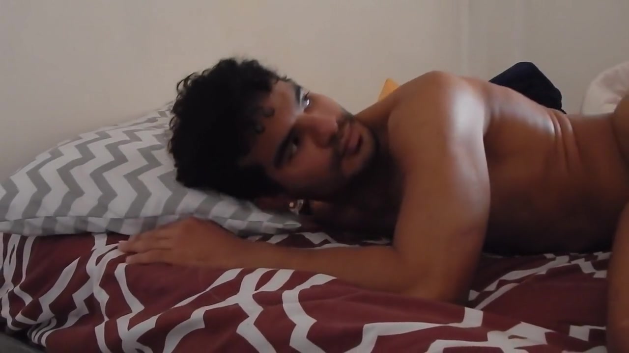 Paja En Mama Moreno Latino