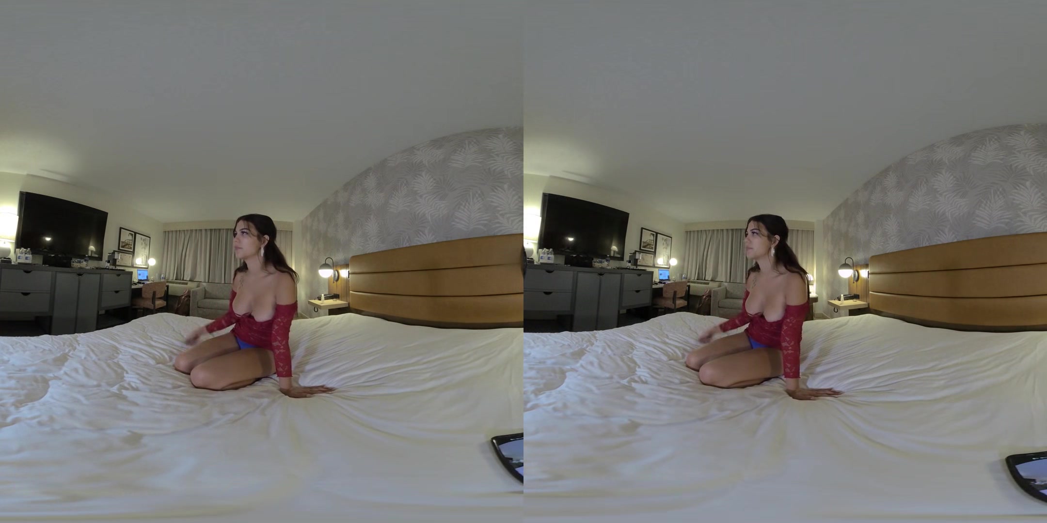 Lilith Graces Makes An Older Guy Cum Too Soon
