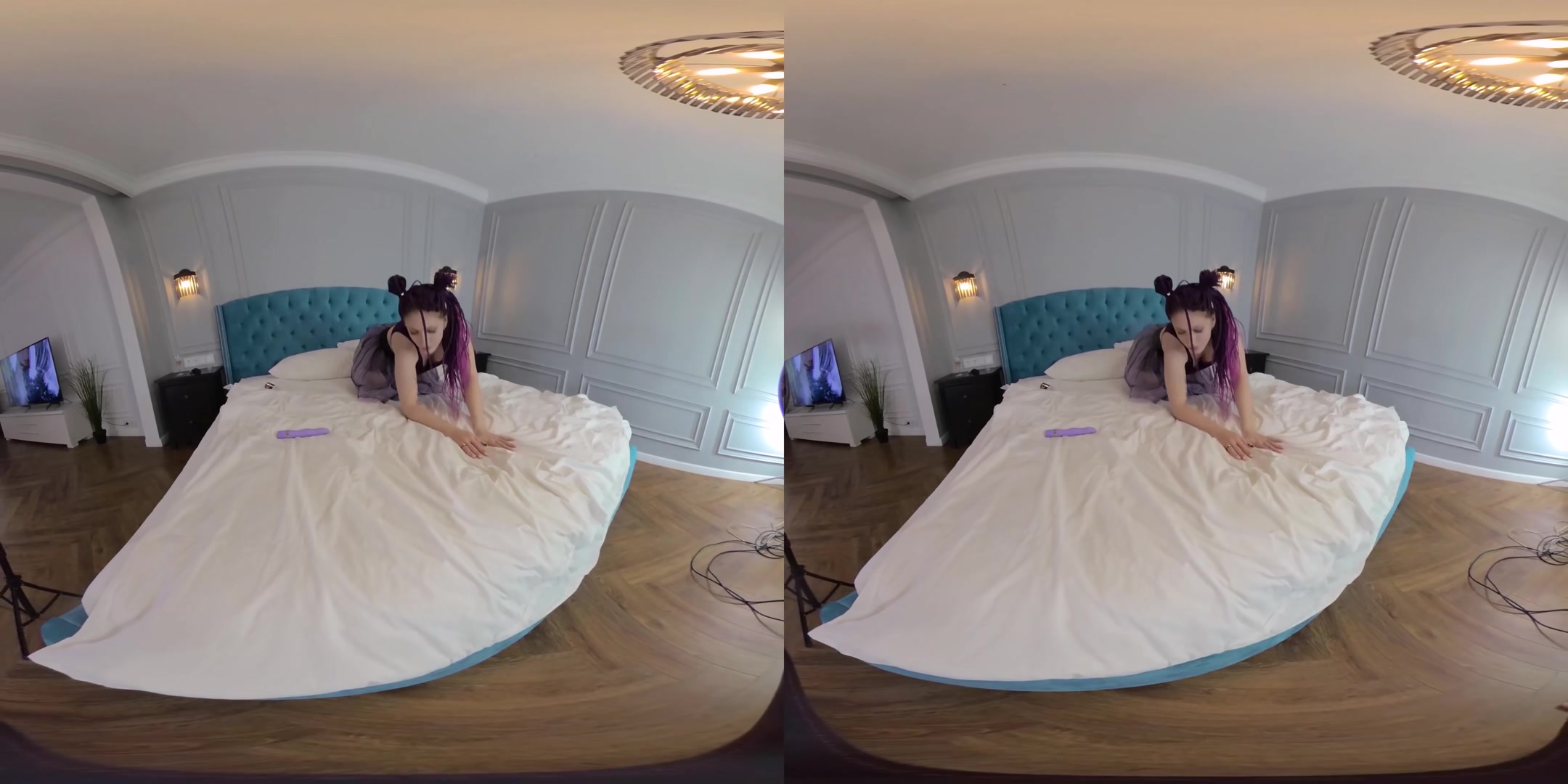 Mia Sanders Plays With Toys In The Bed And Sofa - VRmodels