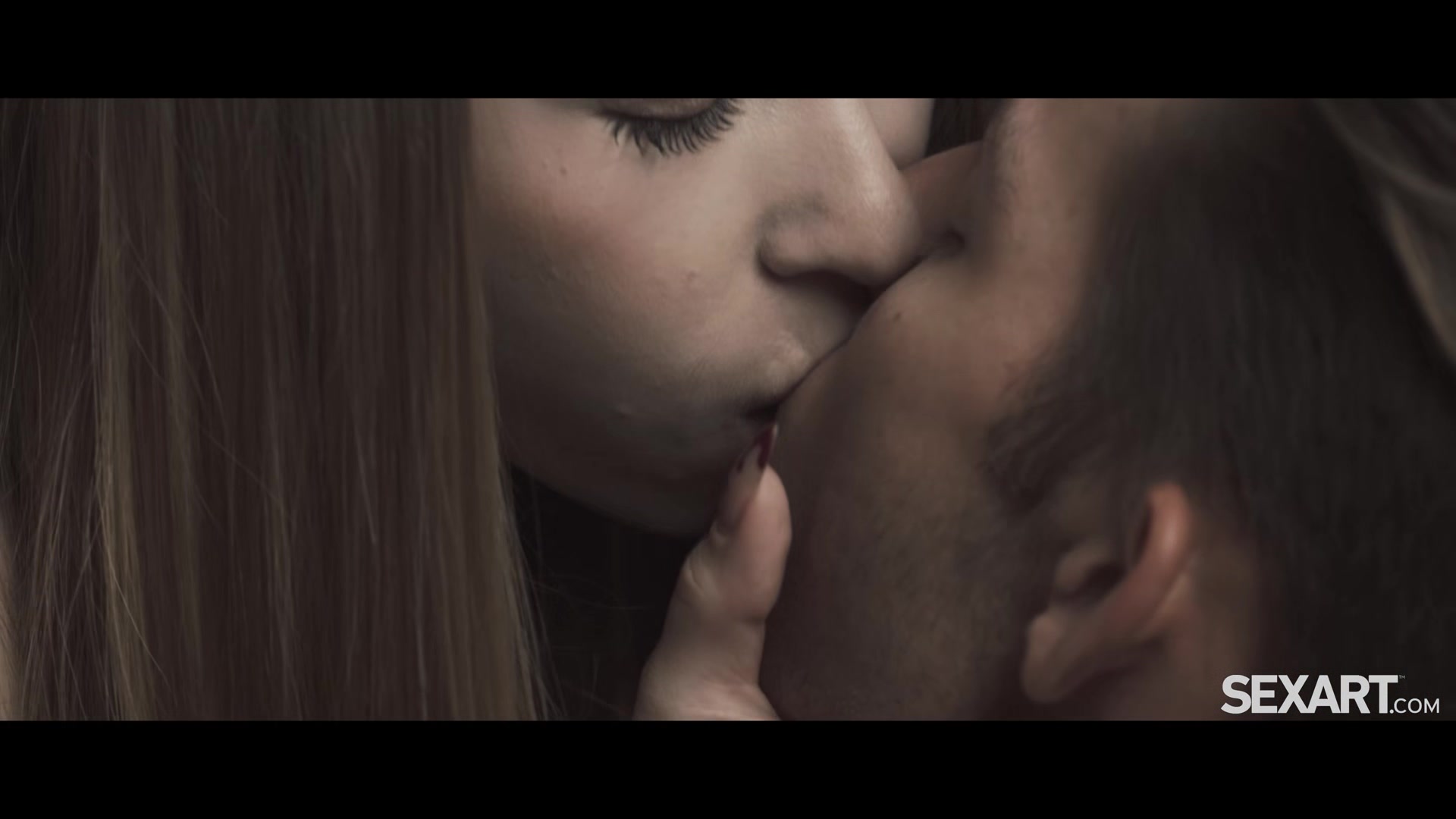 Living It Up - Nata Ocean & Tommy Gold