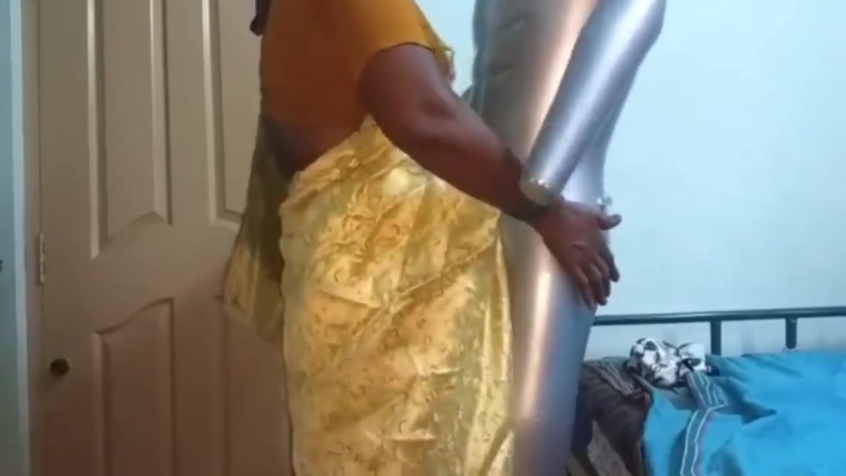 Lucky Dolly Plays With Indian Bbw