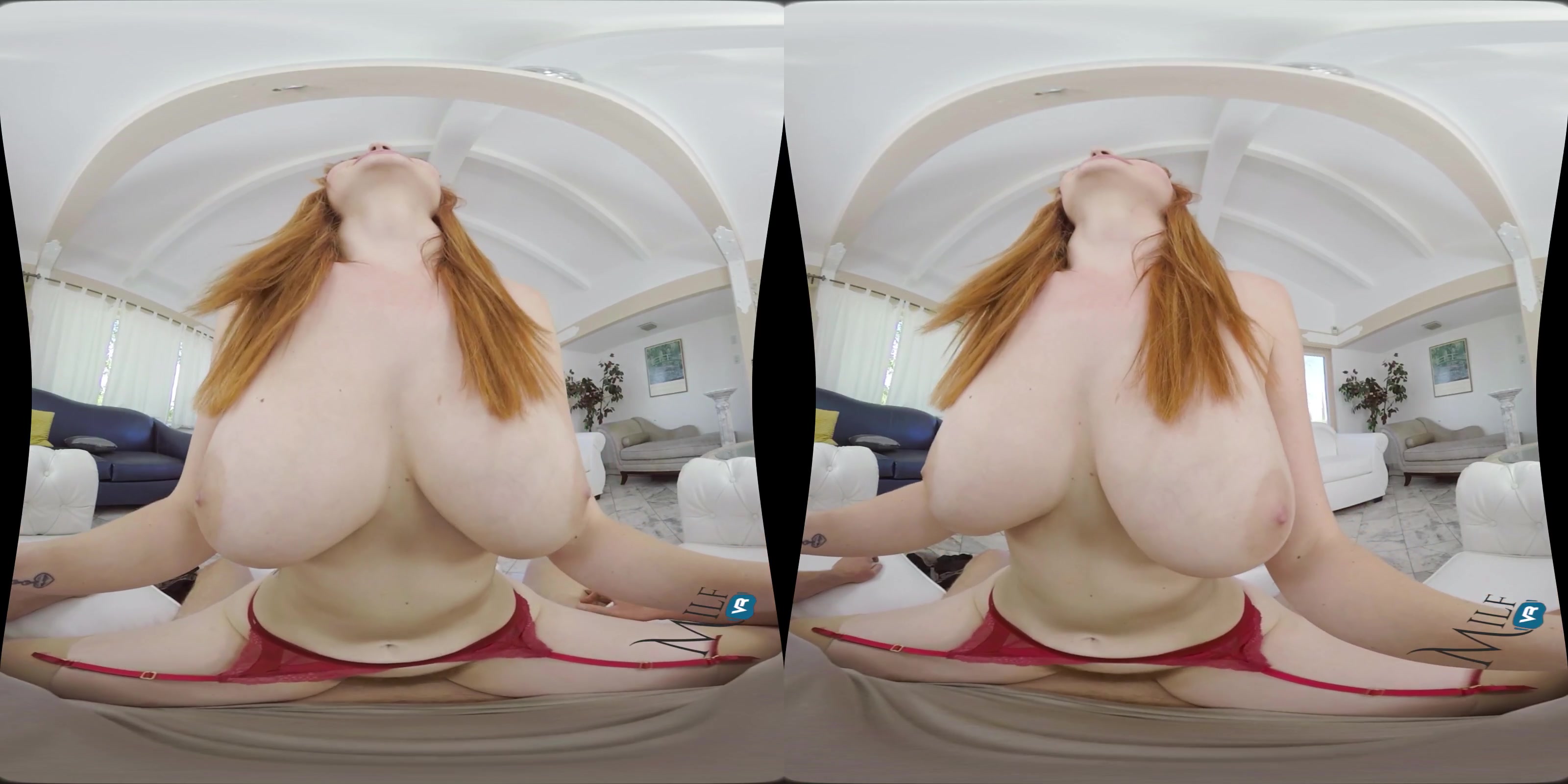 MilfVR - Stepmom