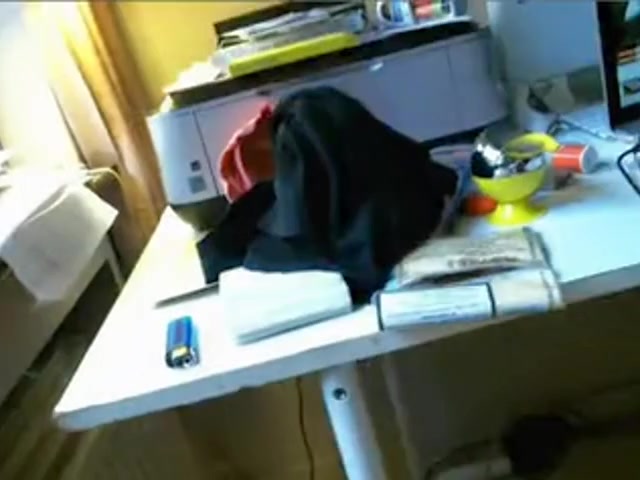 She knows perfectly when and where to give a blowjob