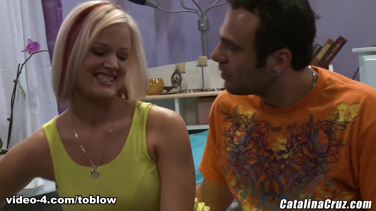 Jasmine Jolie - LicensedToBlow