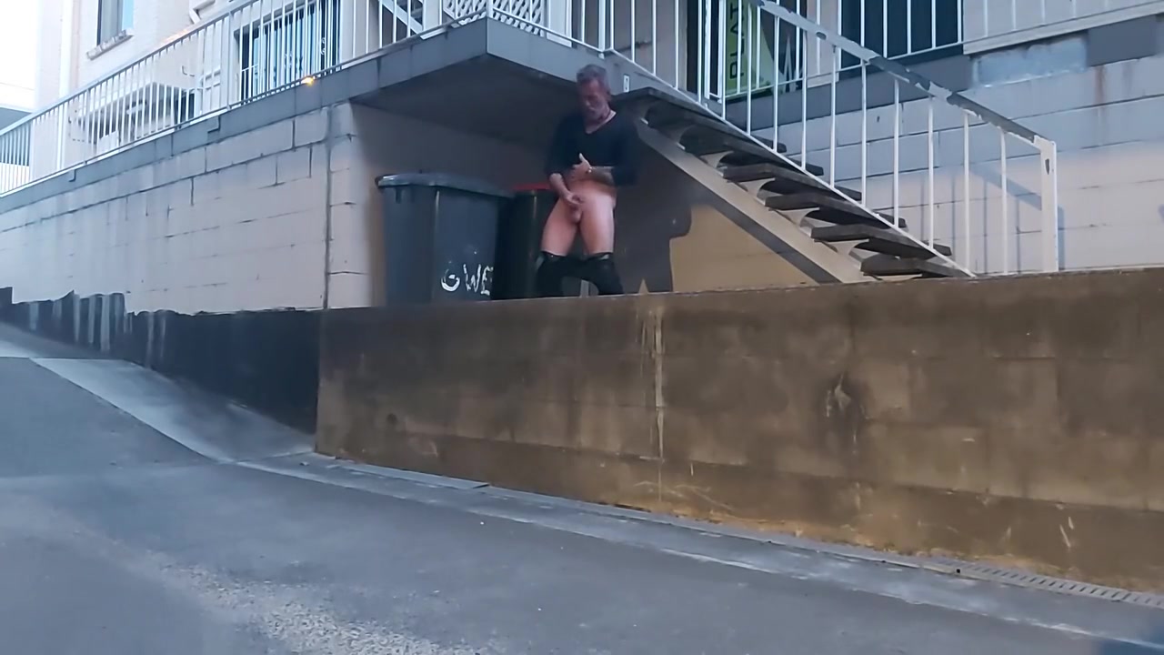 Busted - Guy Gets Caught Jerking Off In Public