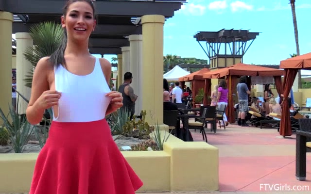 Going All Out In Public - FTVGirls