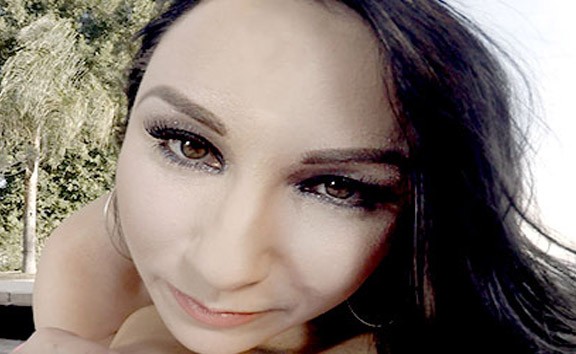 Veruca James in Veruca James, Steve Holmes - HoloGirlsVR