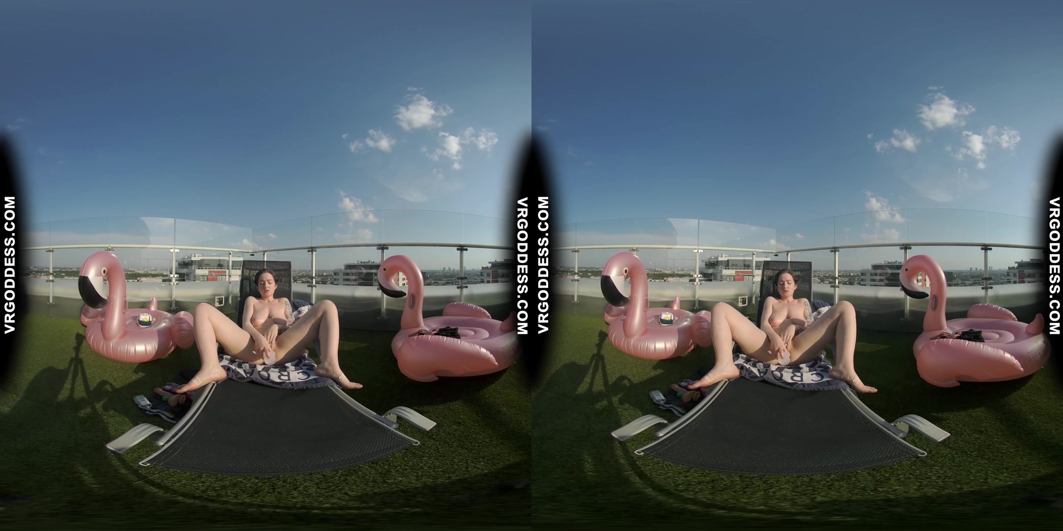 Big Boobed Tattoo Sammy Masturbating With A Dildo In The Sun On Private Penthouse Rooftop