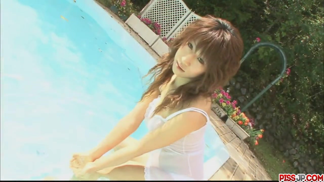 Great job by the pool by Asuka Ish - More at Pissjp.com