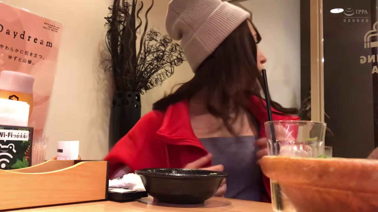 0001034_日本人女性がグラインド騎乗位するセックス