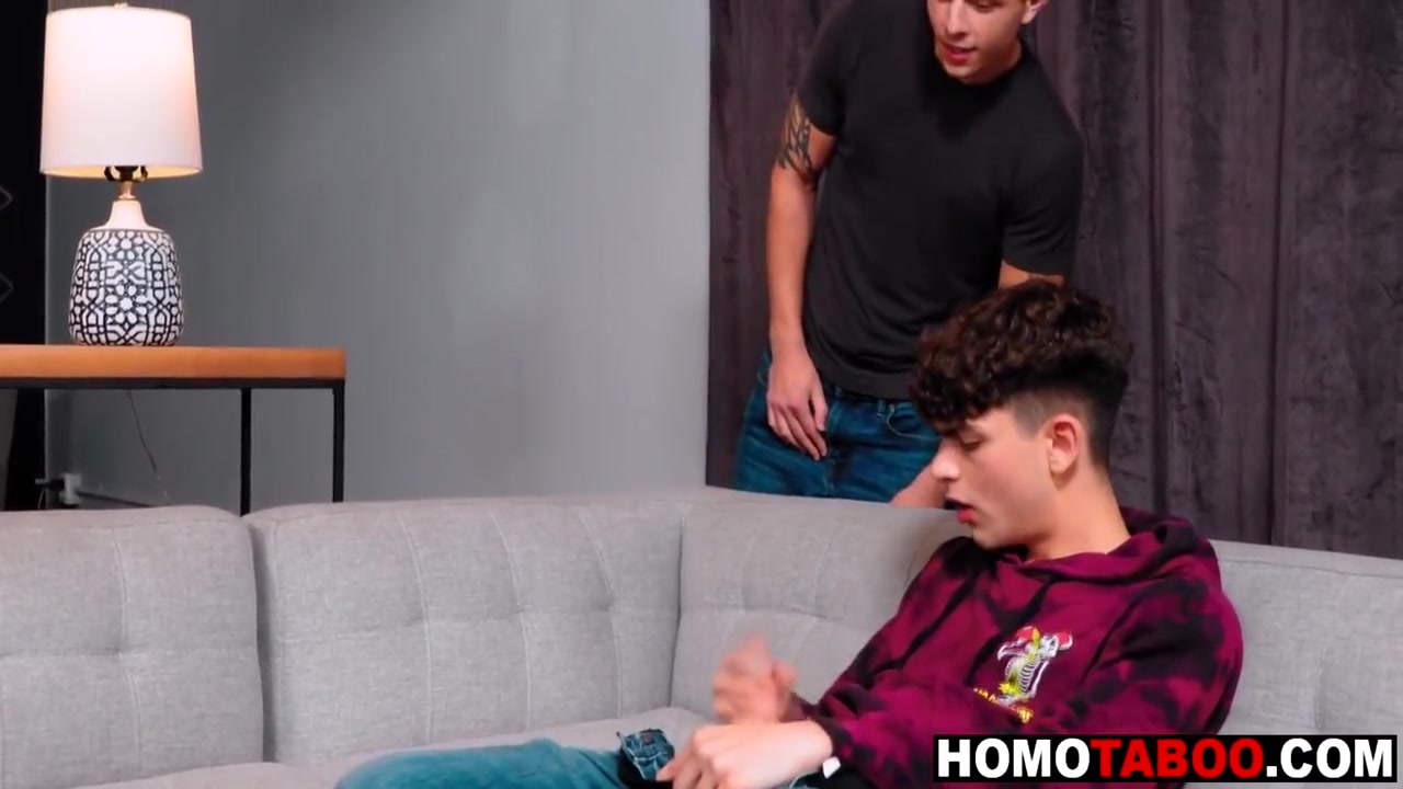 Gay Porn, Zayne Bright And Kyle Wyncrest In Fucked By Pornstar Stepbrother 7 Min