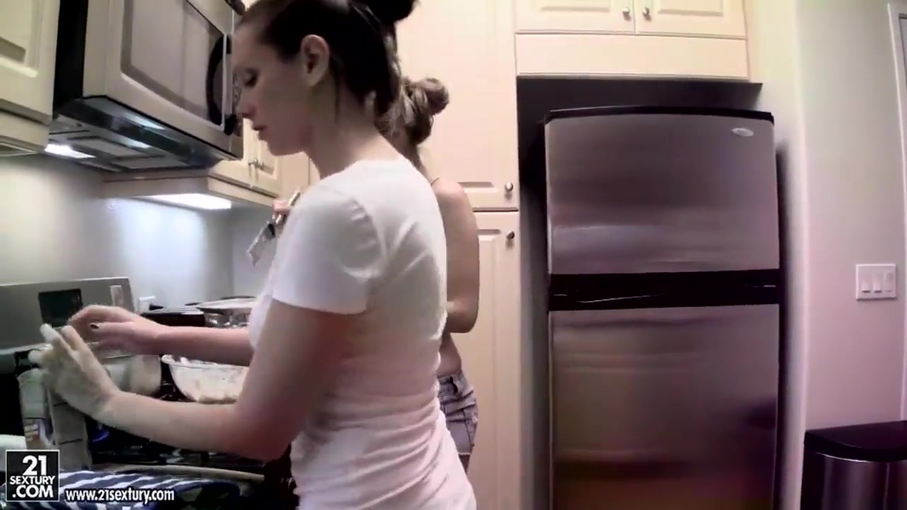 Cindy Hope and Sandy are cooking in the kitchen