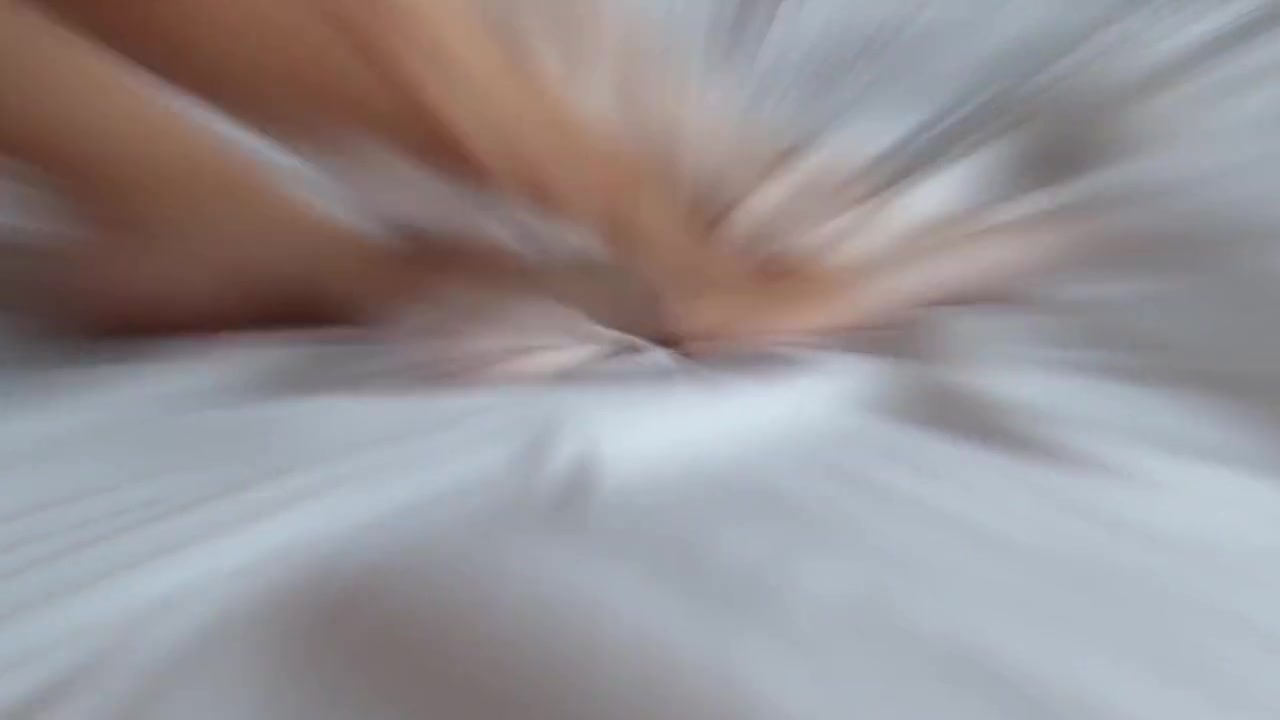 Selenas Relaxing In Bed And Footjob