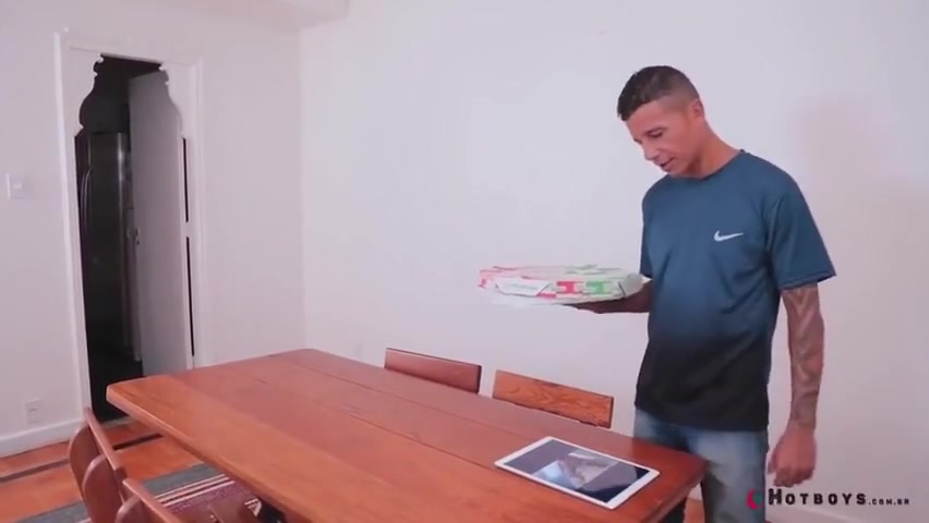Hb - O Entregador De Pizza