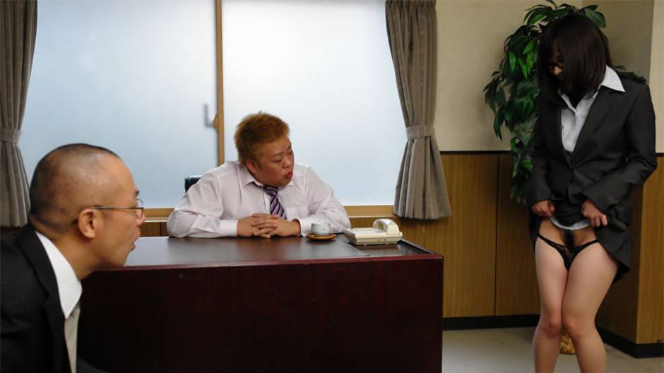 Arisa Suzuki in Arisa Suzuki got a task out of office - AviDolz
