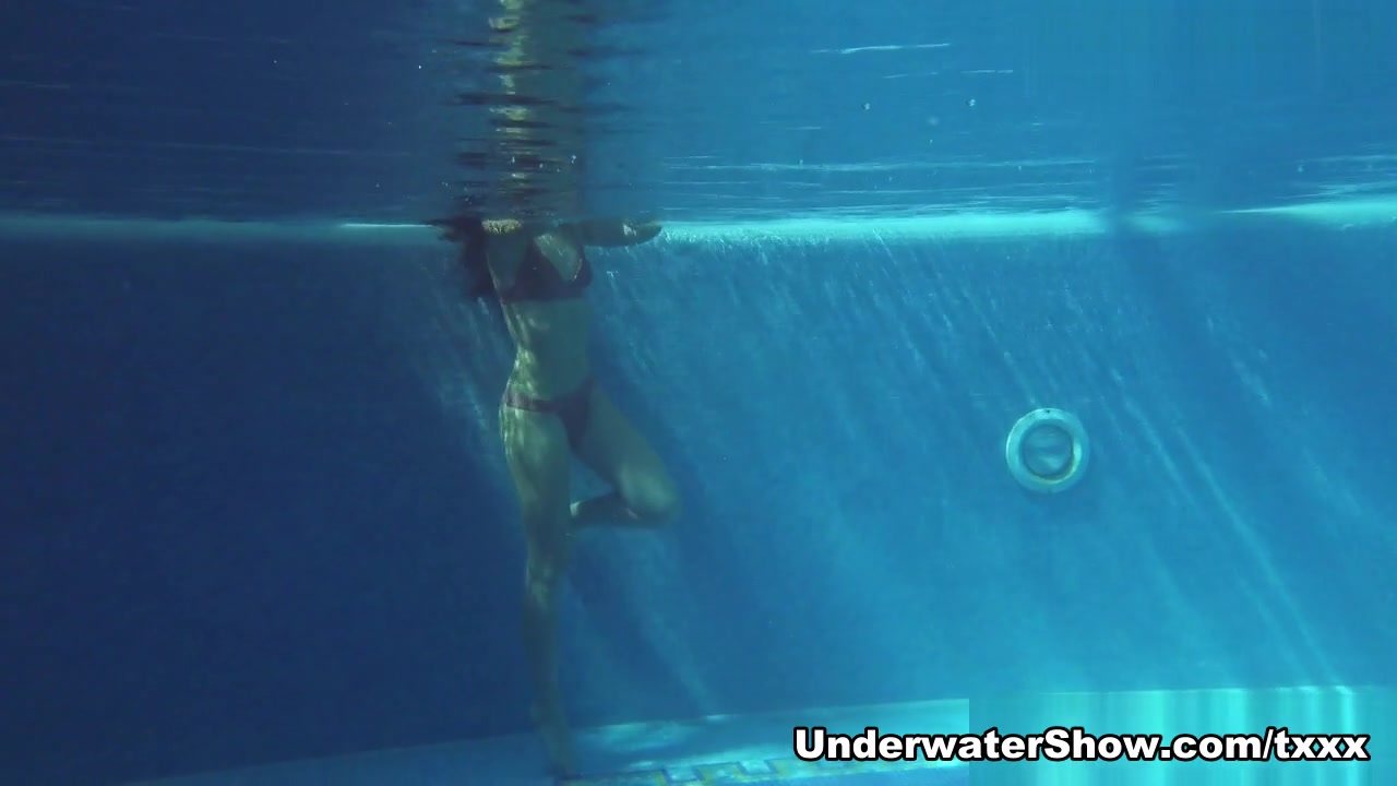 Kittina Clairette Video - UnderwaterShow