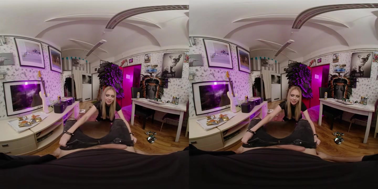The Backstage Is Not Only for Resting - VirtualRealPorn