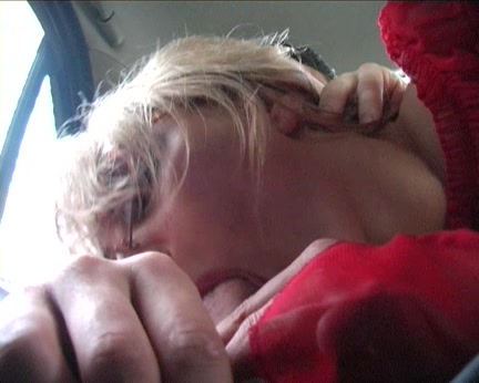 Blond drilled for 200 bucks on the street