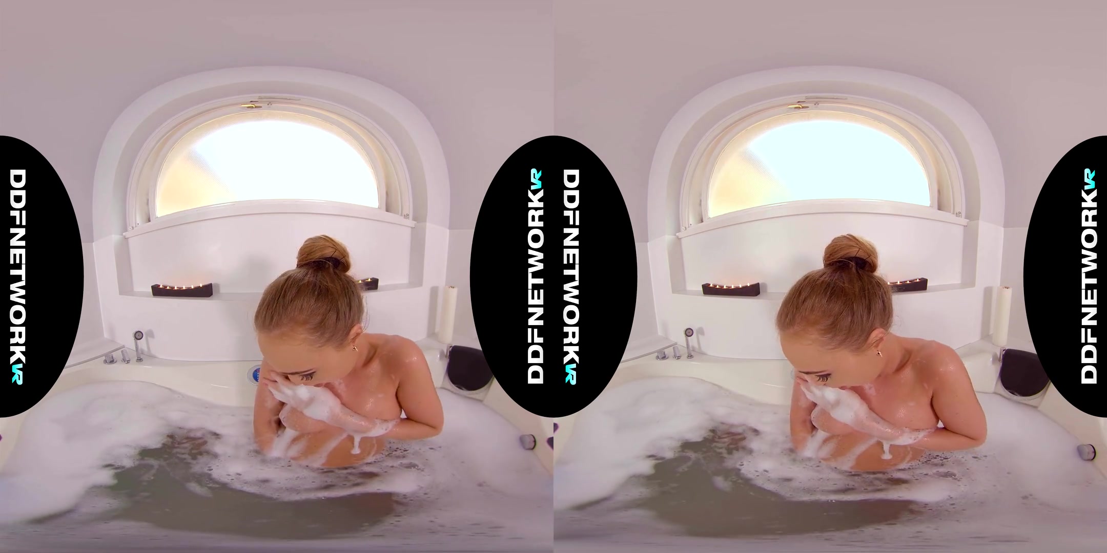 Liza Billberry in Russian Luxury Massage - DDFNetworkVR