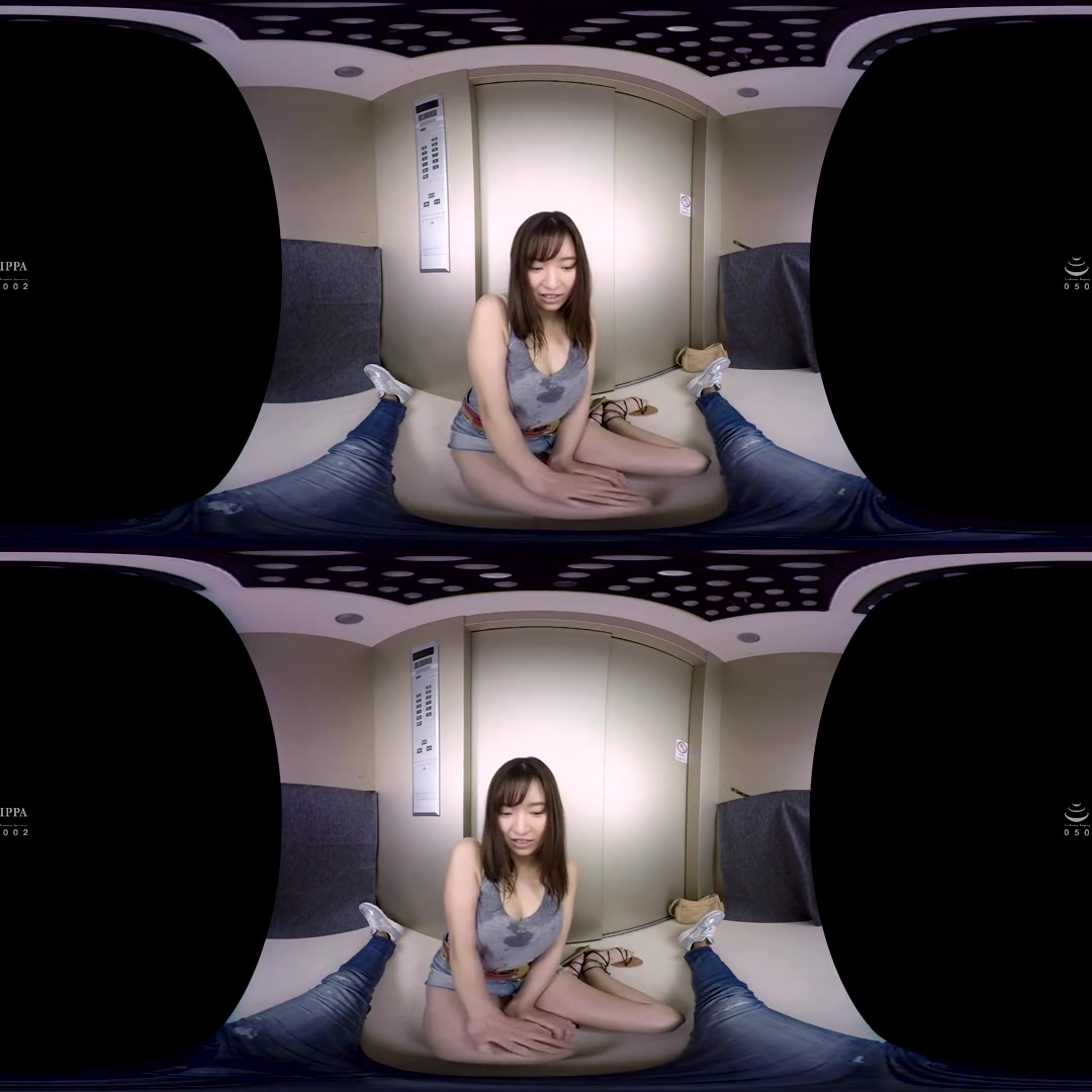 Mayu Suzuki Secret Extra Sweaty in Elevator 1 - SexLikeReal