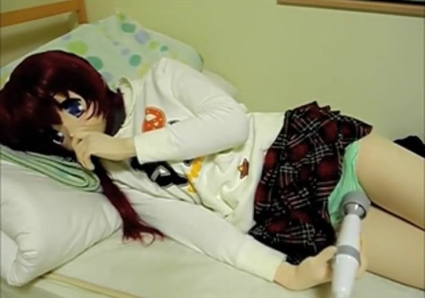Asian masked girl needs to cum
