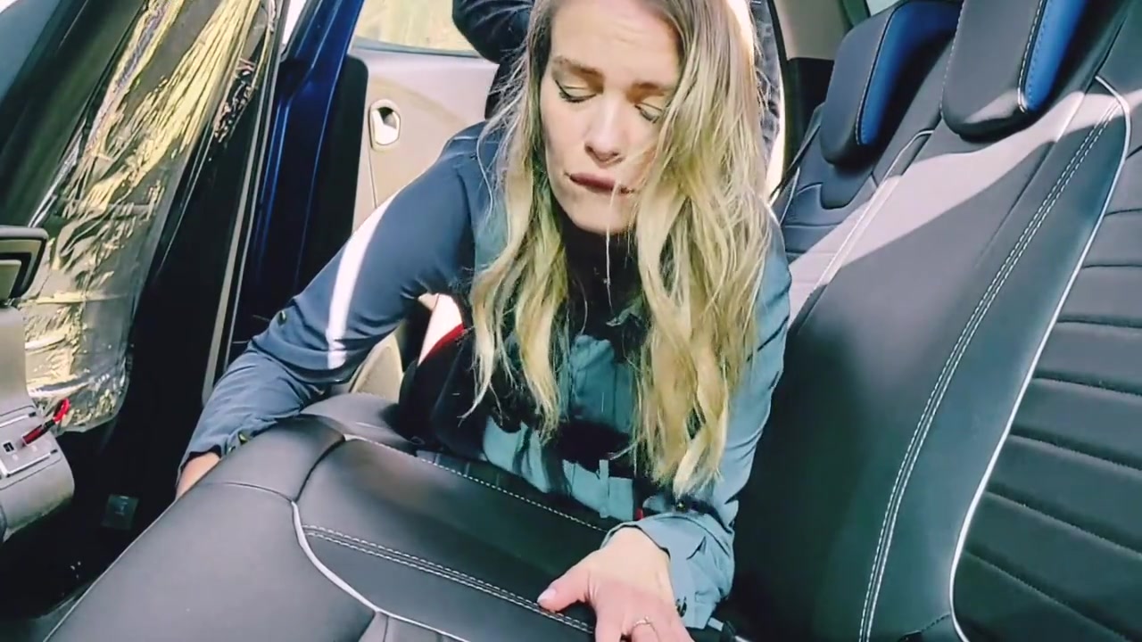 The Trip Ended With A Big Cumshot On My Pussy. 10 Min