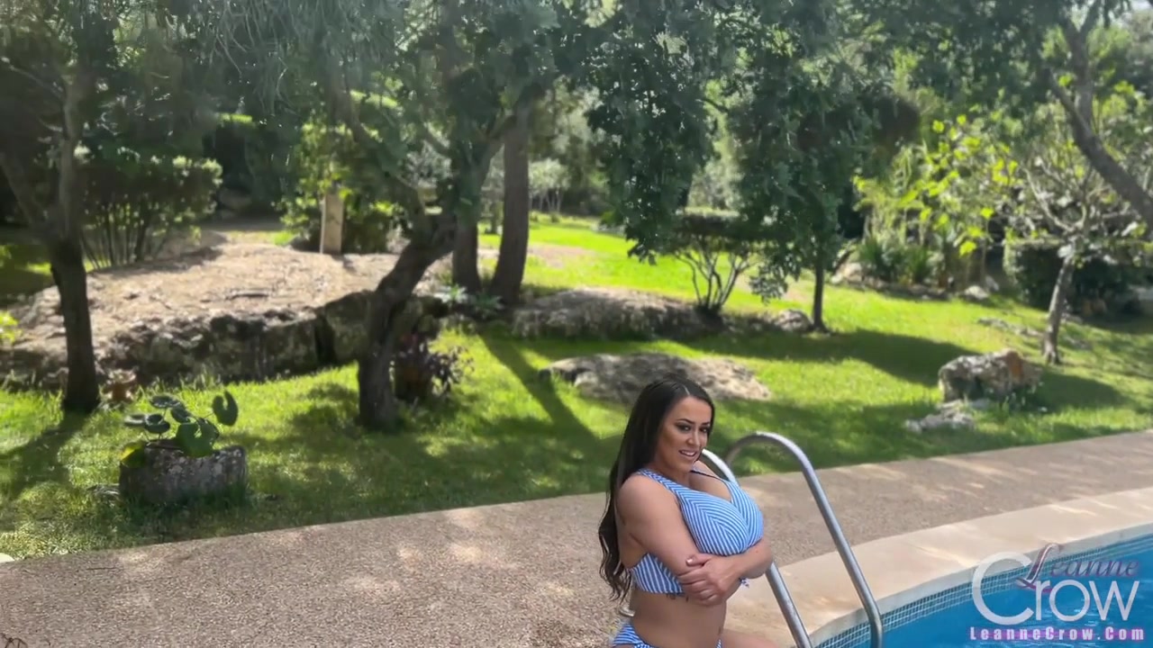 Leanne Crow - Baby Blue Pool Phone 2