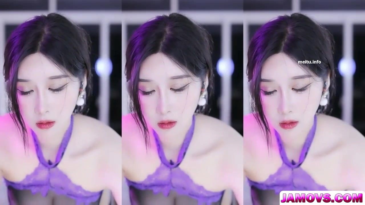 A strikingly beautiful woman is ideal for sex education.