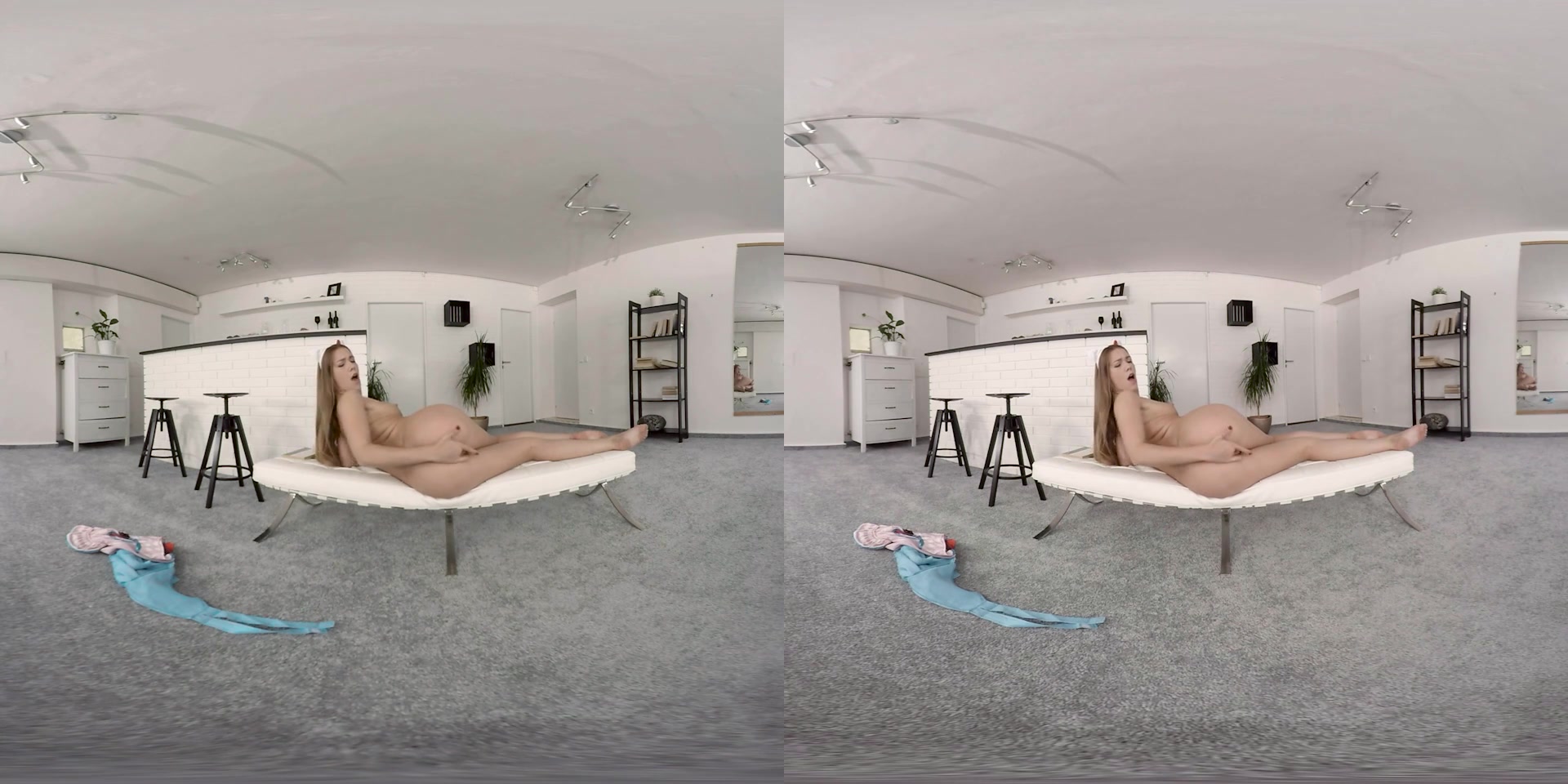 Alexis Crystal in Solo Vr Experience / Hot Virtual Reality Video - TMWVRNet