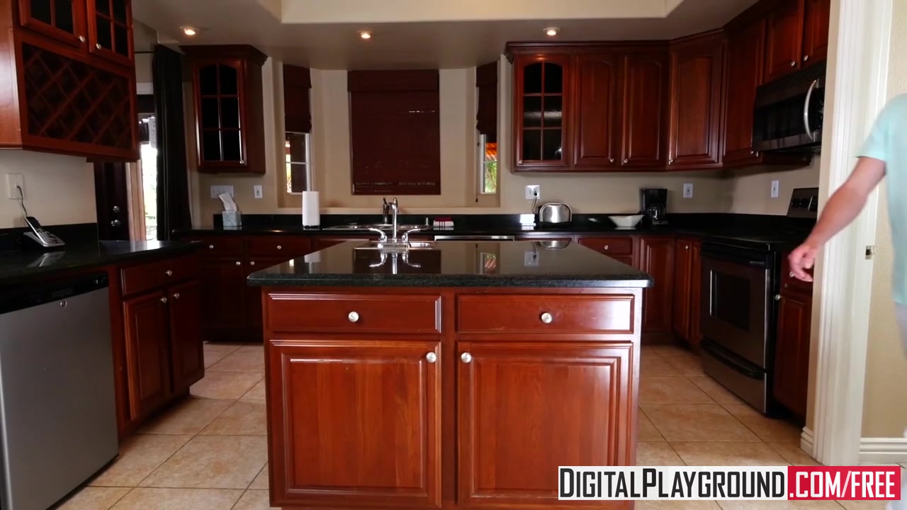XXX Porn video - The Houseguest