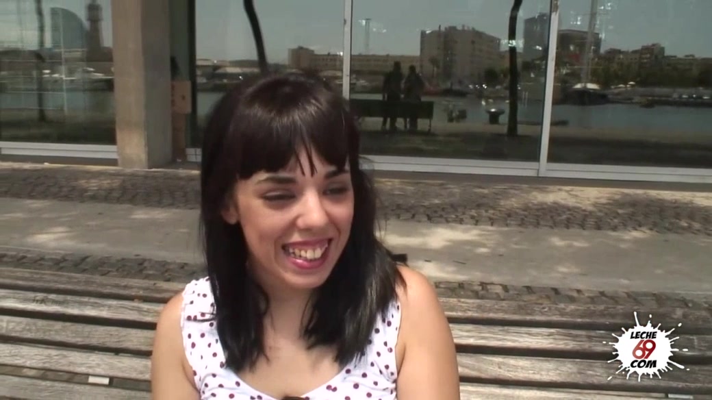 Andrea Teide in Spanish teen 18+ needs the cash - Leche69