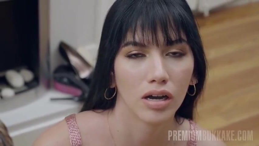 Yenifer Chacon - 2 Bukkake Interview