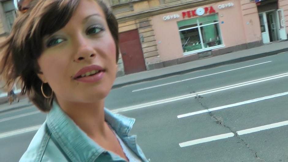 Hot slut shags with a guy in a public place