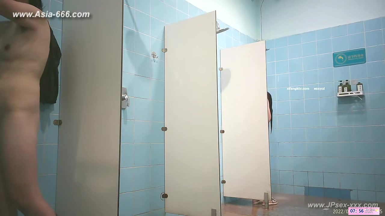 chinese public bathroom.18