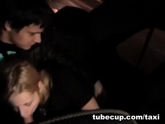 Raunchy fucking on the taxi back seat