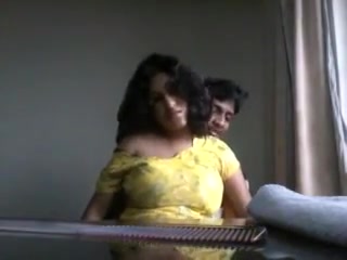 22 big tits gf enjoying