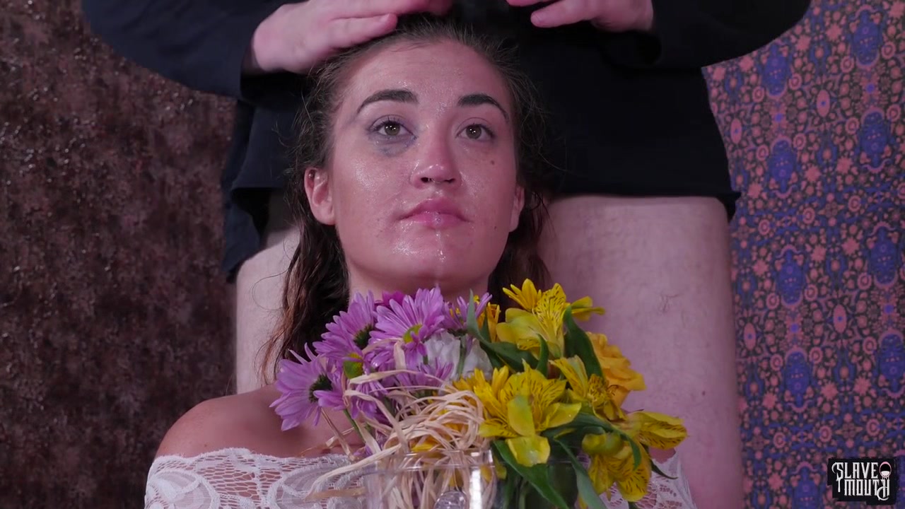 Kat Monroe teen 18+ sub is facialised