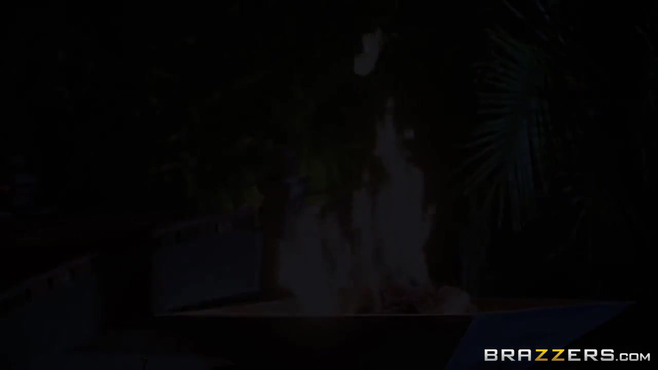 Slender Blonde Deepthroats Big Dick Before Anal Fuck With Keiran Lee And Bridgette B