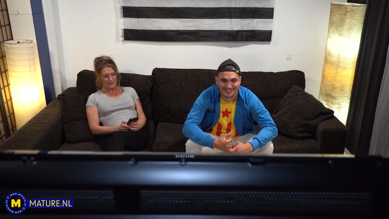 Milena Steel Is A Hot Stepmom Who Loves Hardcore Anal Sex With Her Stepson On Movienight - MatureNl