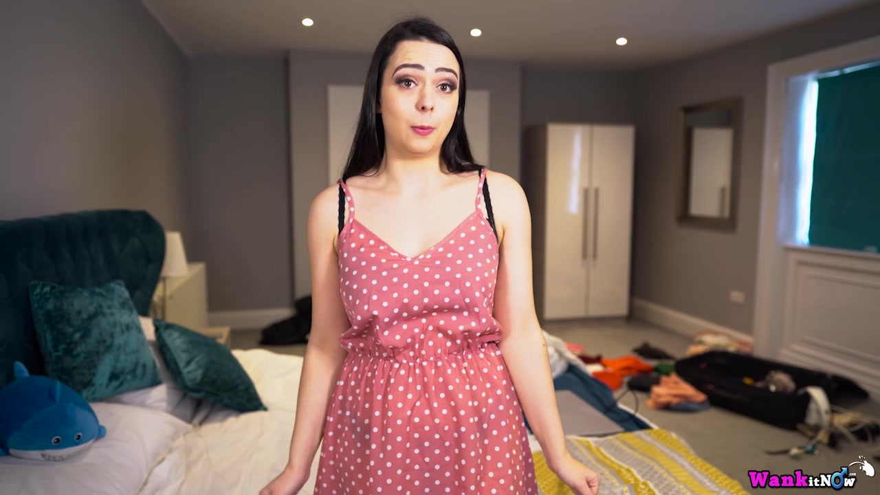 Alicia Katz - Teasing Tenant - Sexy Videos - WankitNow